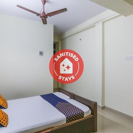 Spot On 63050 Kag Rooms Gūduvāncheri Екстериор снимка